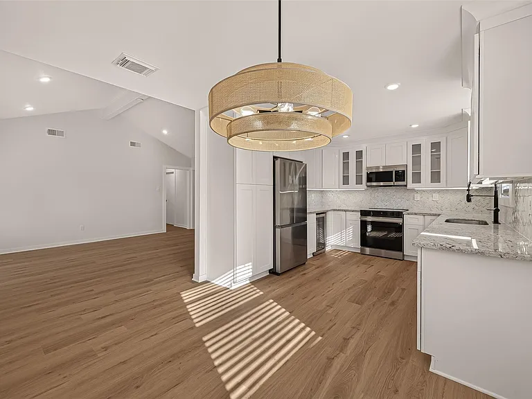 22110 Provincial Blvd — Photo 13