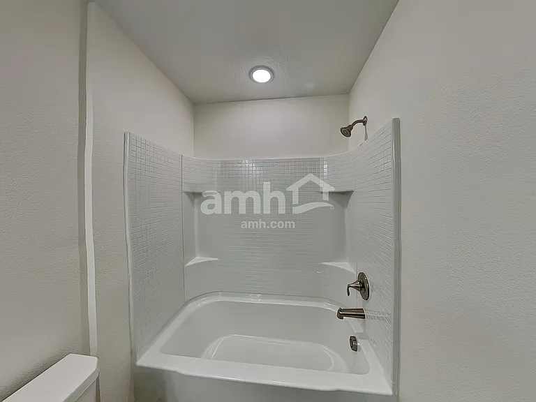 6078 Little Bluff Cir — Photo 24