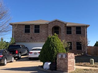 606 Ambarella St, Arlington, TX 76002