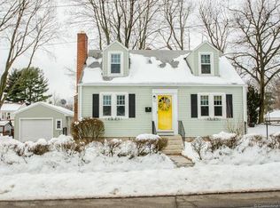 110 Lyness St, Manchester, CT 06040