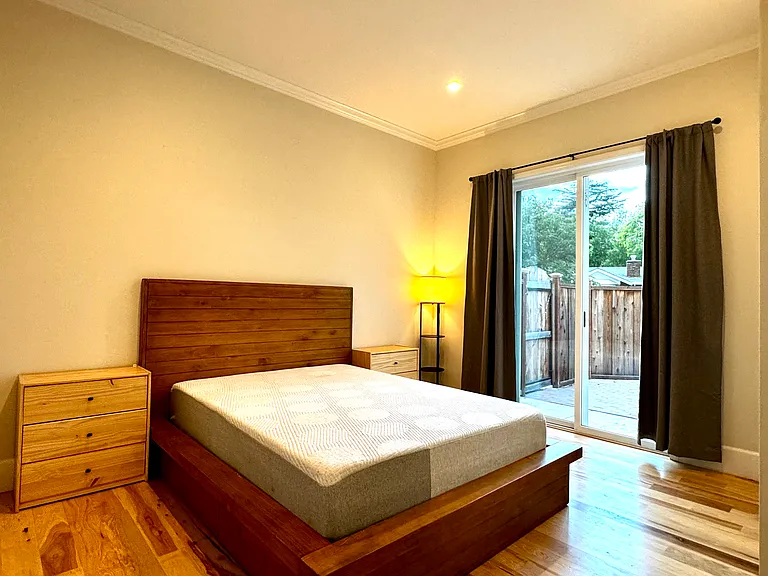 11 Serena Gdns #2 — Photo 13