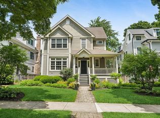 1732 Highland Ave, Wilmette, IL 60091