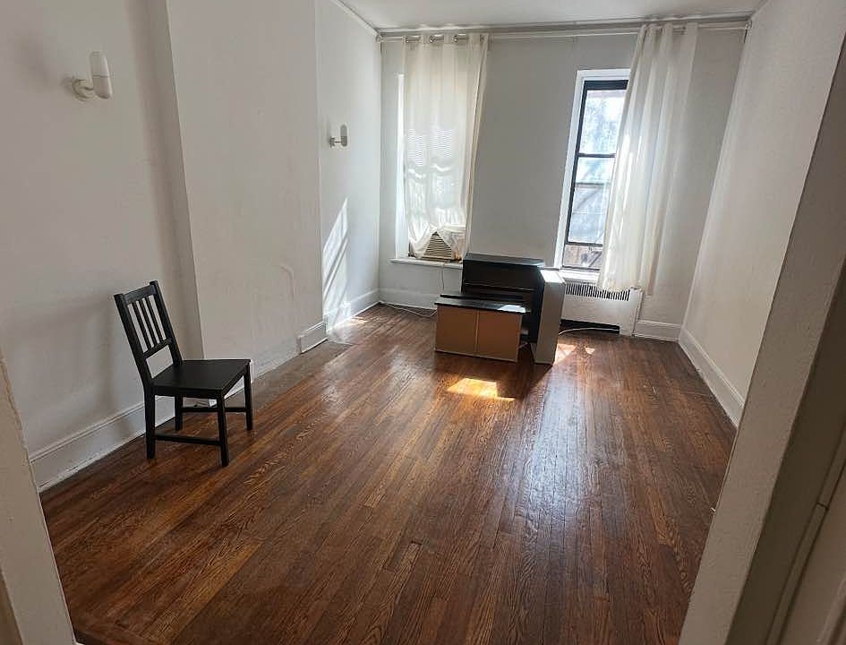 1st image of 339 E 85th St #2