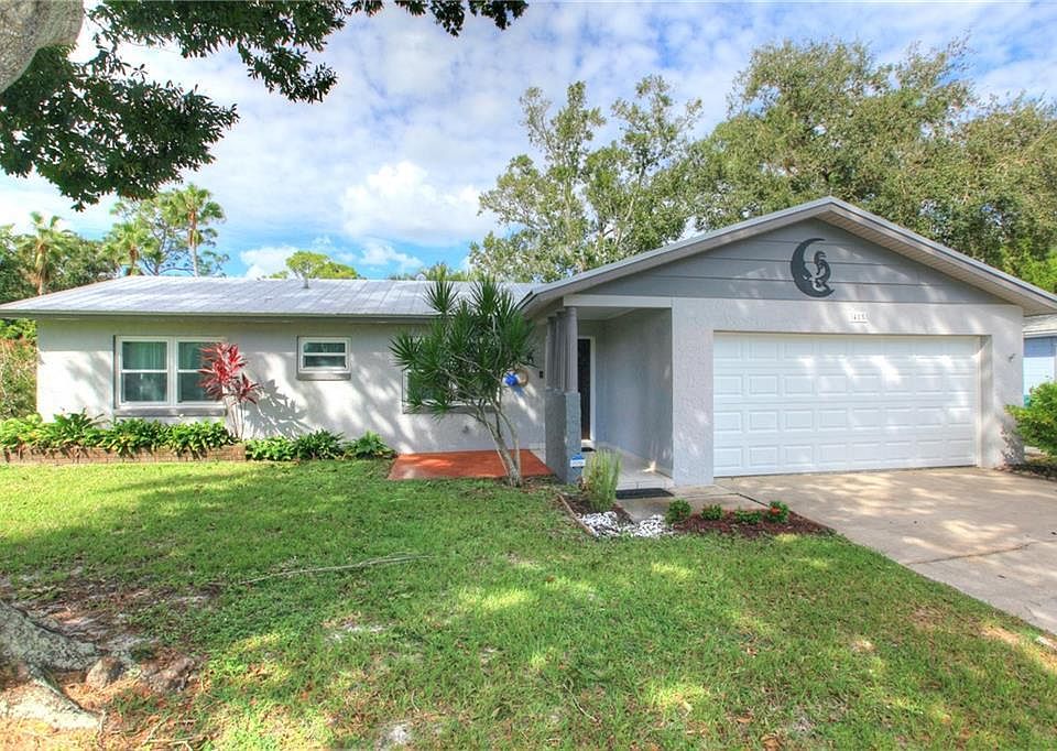 1st image of 485 23rd Avenue