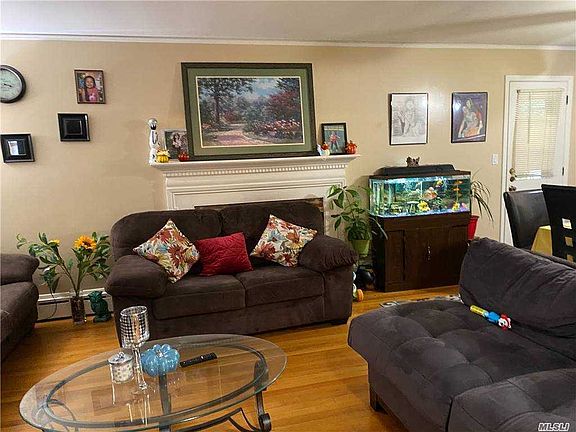 3rd image of 5 Floral Ave