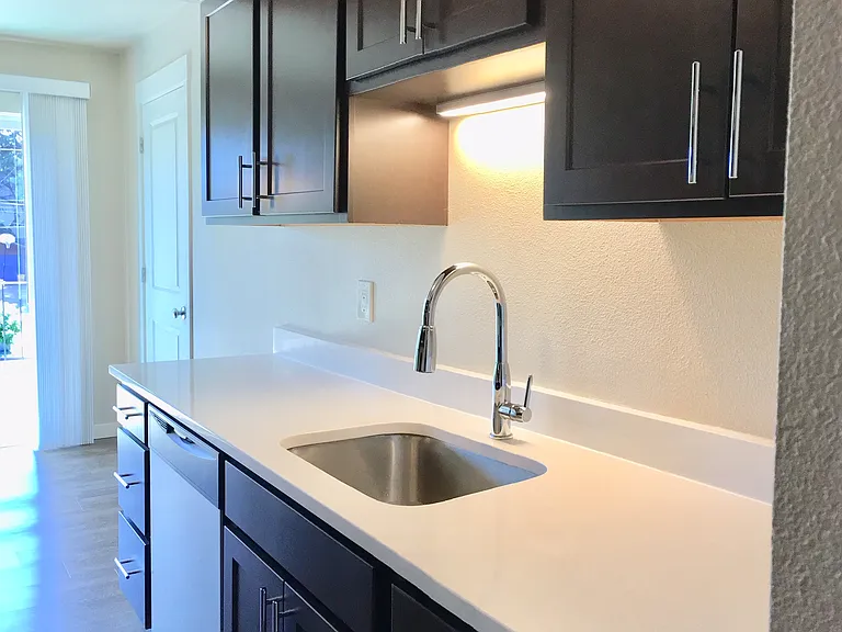 2173 NE Wasco St #2 — Photo 6