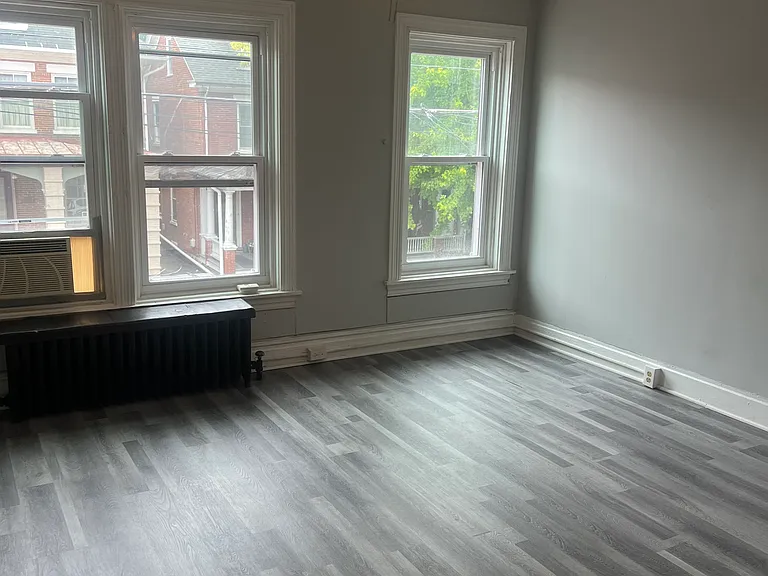 236 W Pomfret St #2 — Photo 5