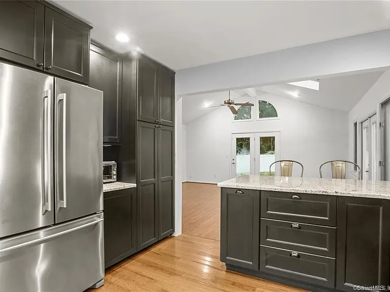 10 Harvann Rd — Photo 9