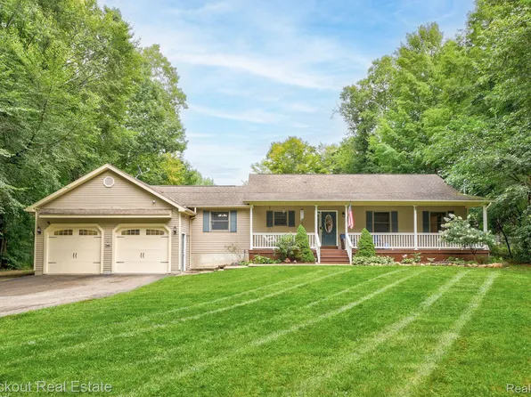 13134 N Lewis Rd, Clio, MI 48420