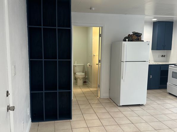 1400 Hawthorne Ave #11