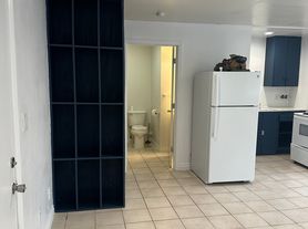 1400 Hawthorne Ave, Reedsport, OR