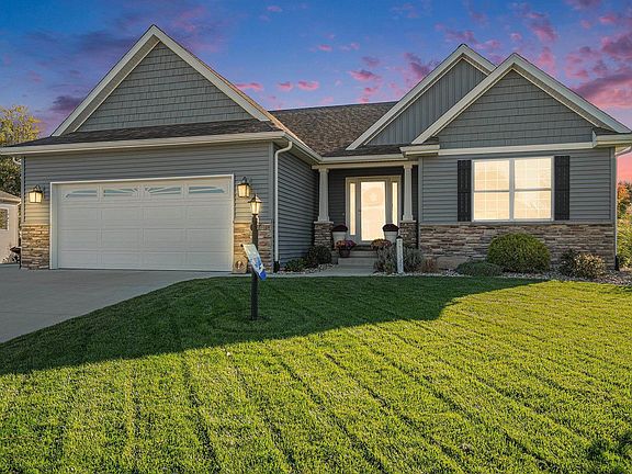 2nd image of 51056 Sail Bay Ct