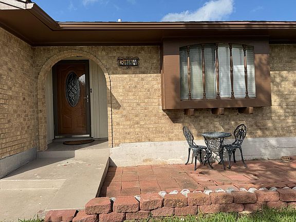 2nd image of 3114 Kleinmann Ave