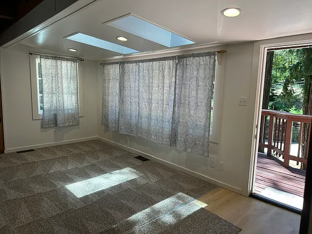 1024 Rambling Rd — Photo 8