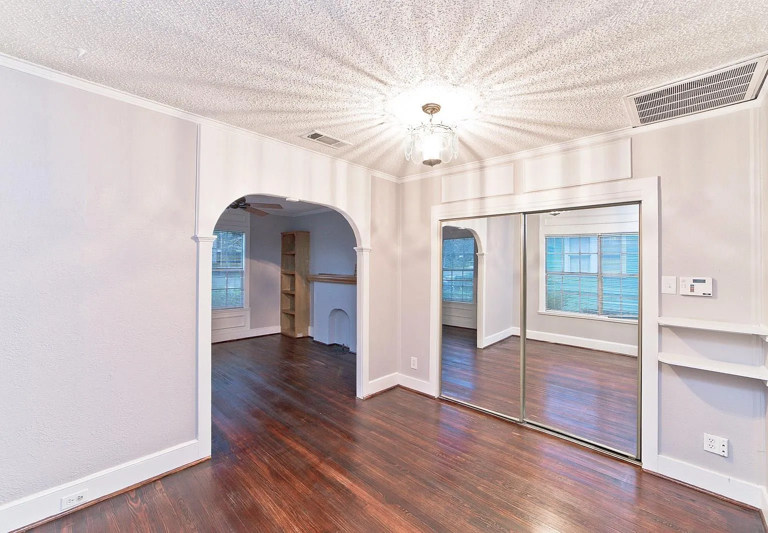 1 bed, 720 sqft, $1,595 — Photo 4