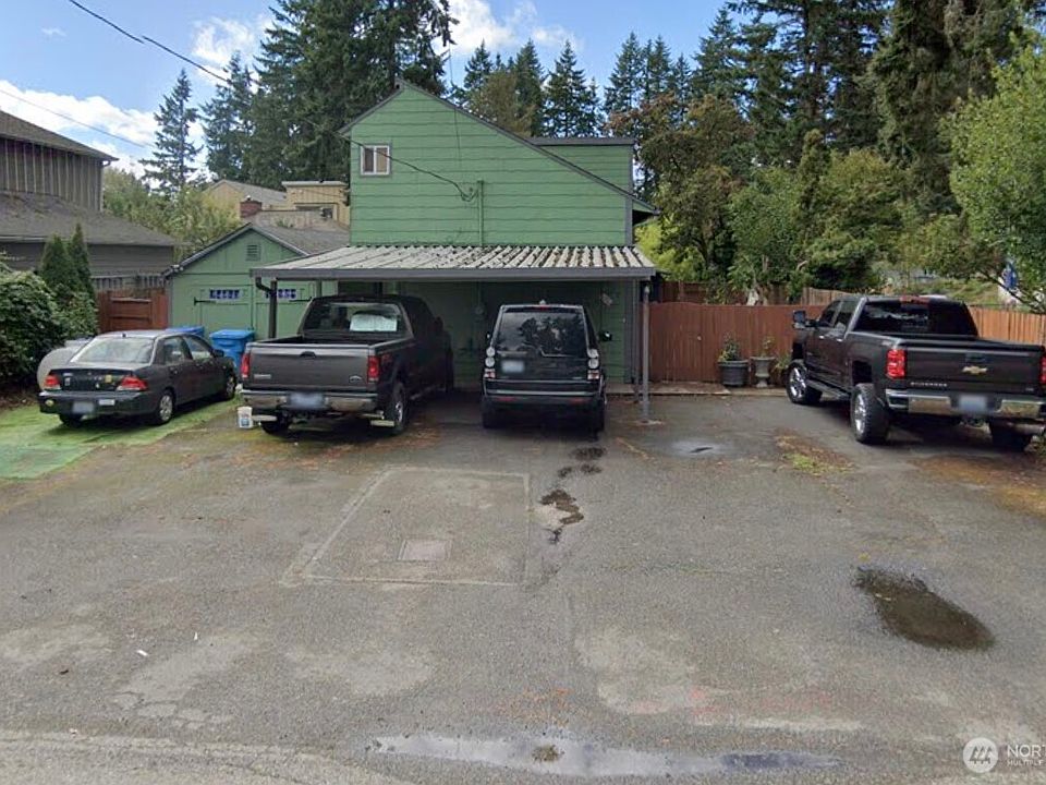 1st image of 18041 1st Avenue NE