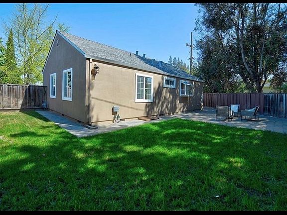4th image of 2224 Newhall St