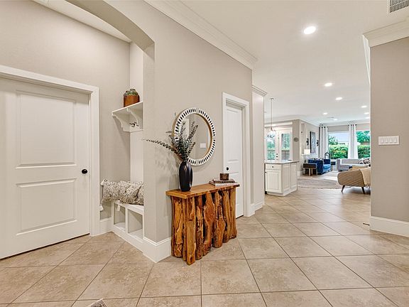 3rd image of 27003 Camirillo Creek Ln