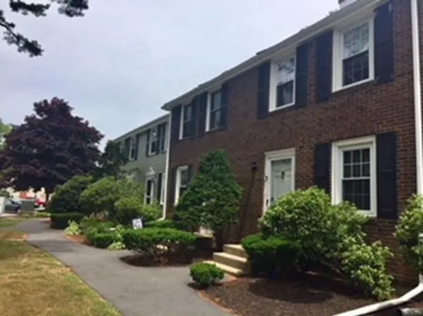 848 Plain St #3, Marshfield, MA 02050