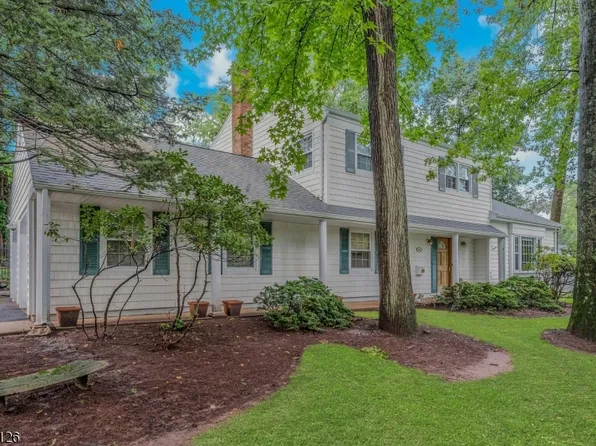23 Haller Dr, Cedar Grove Twp., NJ 07009