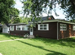 1701 Kelly Ave, Crest Hill, IL 60403