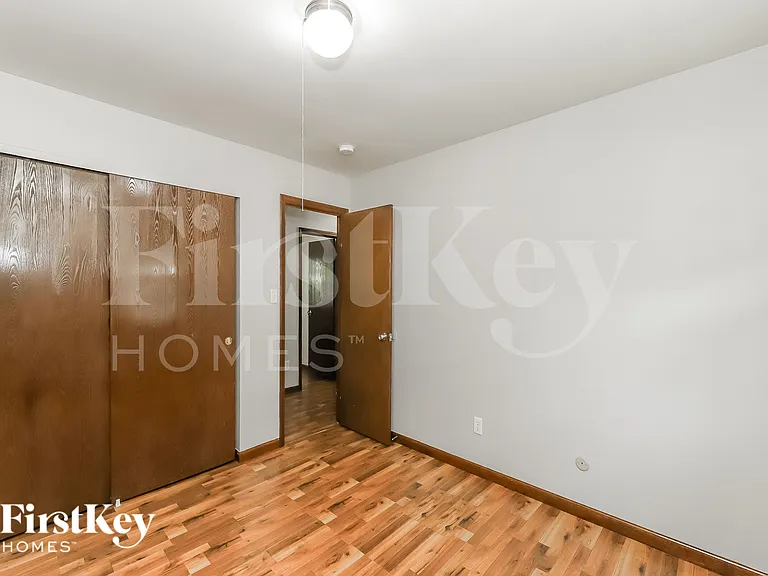 156 Dolores St — Photo 13