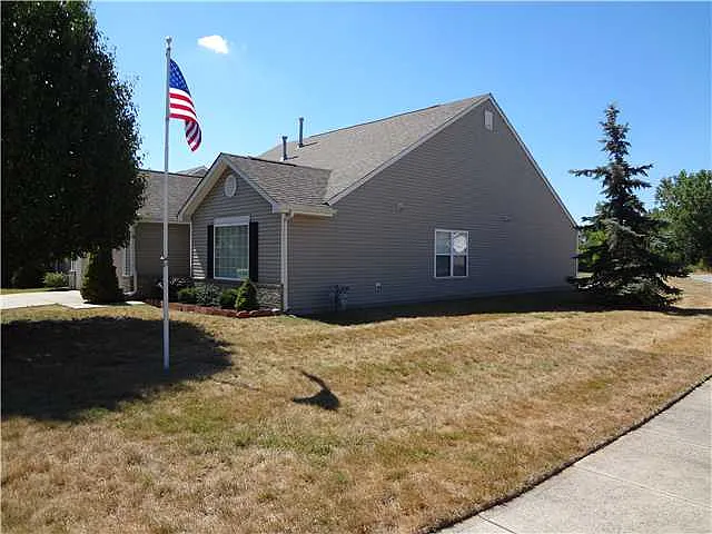 8131 Burnett Blvd photo 1