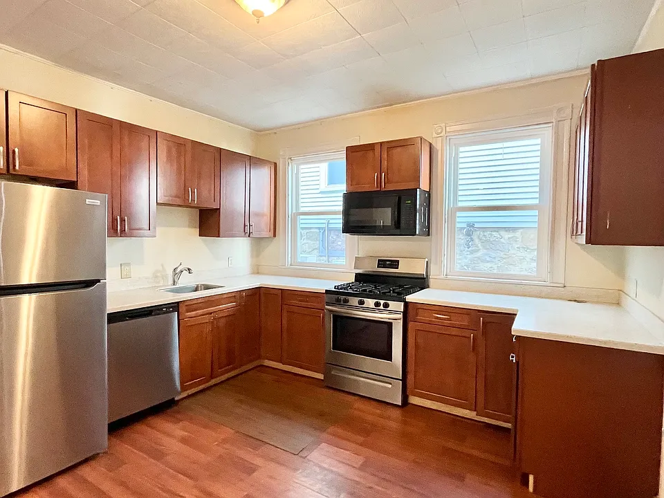 41 Parker Hill Ave