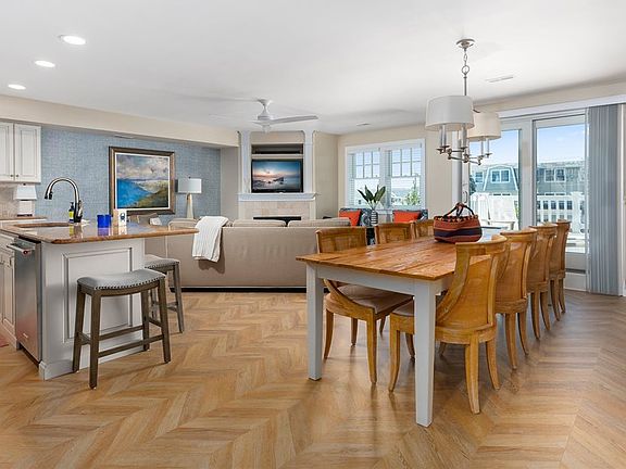 3rd image of 2310 Dune Dr Unit 2310