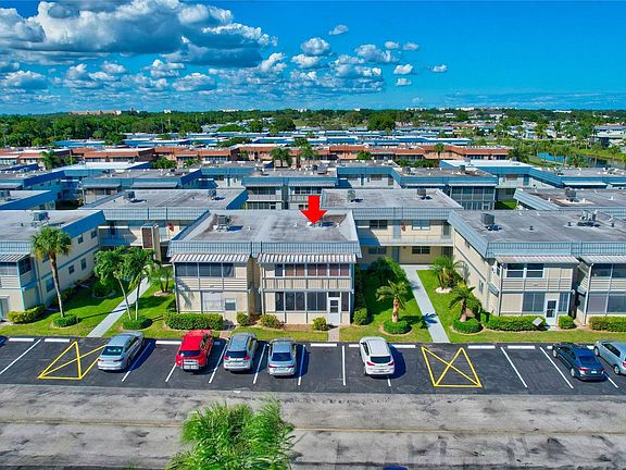 5th image of 417 Brittany I #417