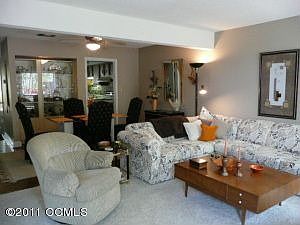 3rd image of 124 Hatteras Ct #4