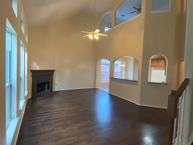 9210 Hidden Lake Cir E — Photo 15