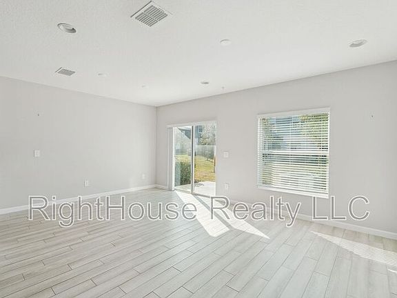 5th image of 2339 Prickly Pear Way