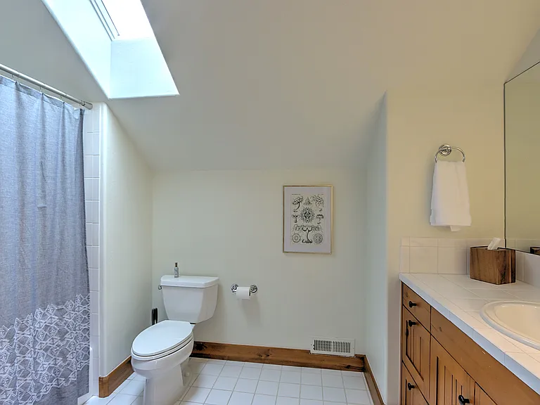 408 Settlement Ln — Photo 8