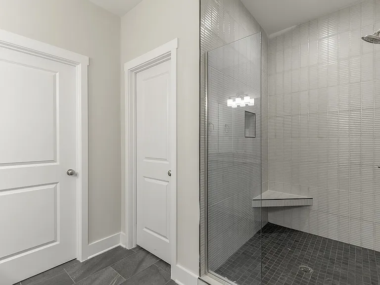 4688 Heiskell Dr — Photo 31