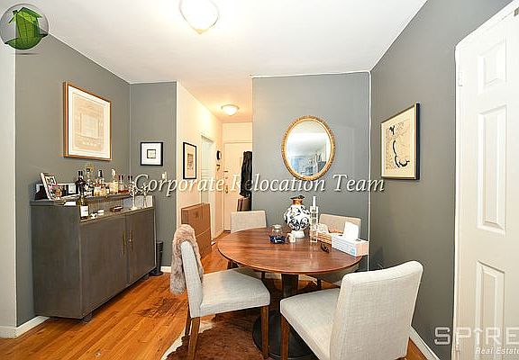 3rd image of 30-91 Crescent St #3L