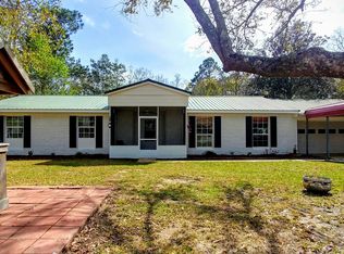 4146 Bienville Blvd, Ocean Springs, MS 39564