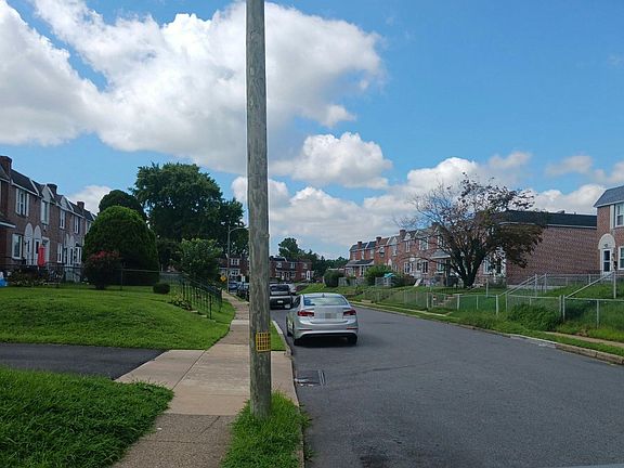 4th image of 2057 Kent Rd