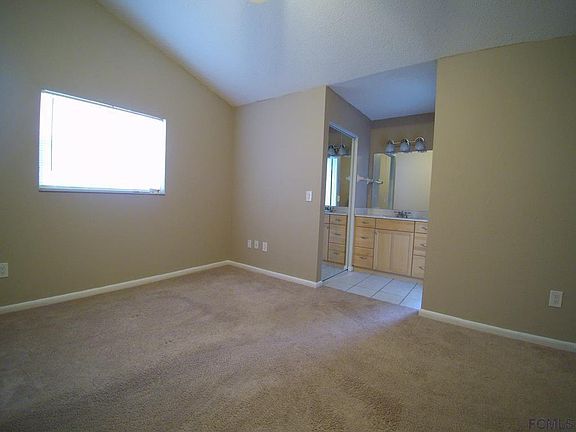 5th image of 325 Parkview Dr #A