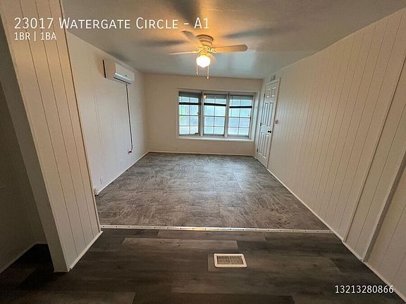 2nd image of 23017 Watergate Cir #A1