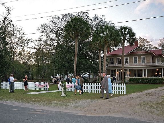 Front Lawn Entrance