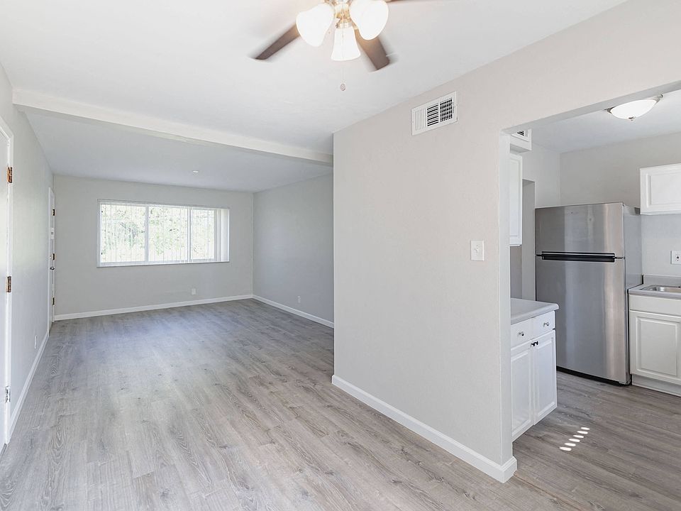 Olive Pointe Apartments 1100 Indian Circle Dr Olivette MO Zillow