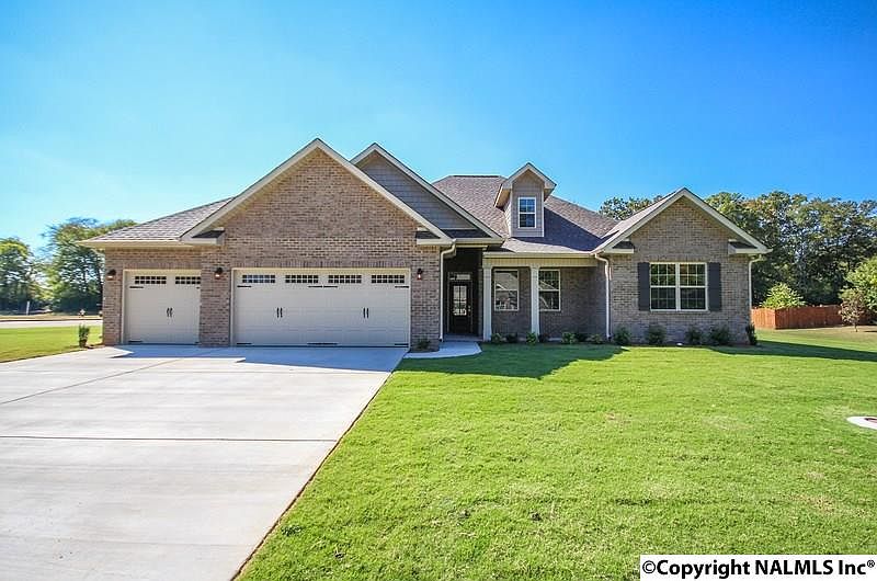 1st image of 160 Legacy Trace Dr