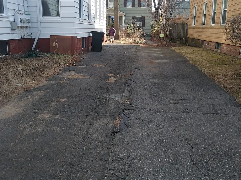 211 Alden Ave #1B — Photo 14