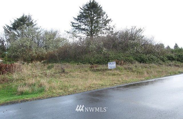 1st image of 124 Calawah Street SW