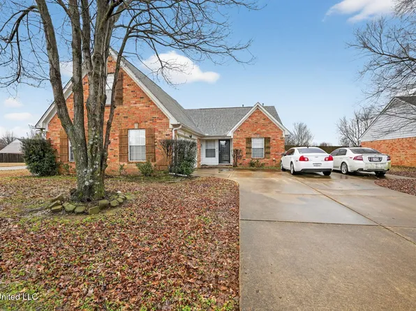 1891 Central Trails Dr, Southaven, MS 38671