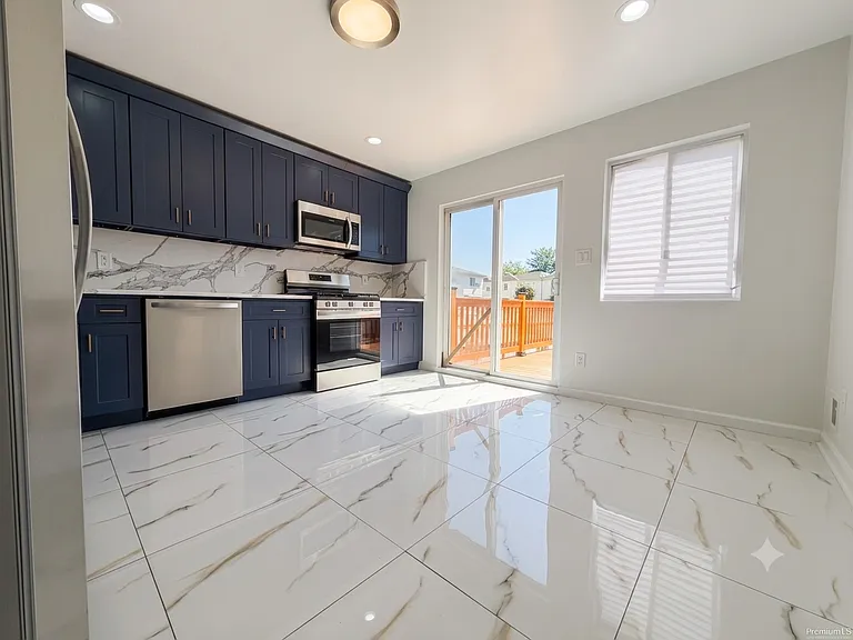 359 Union Ave #1 — Photo 5