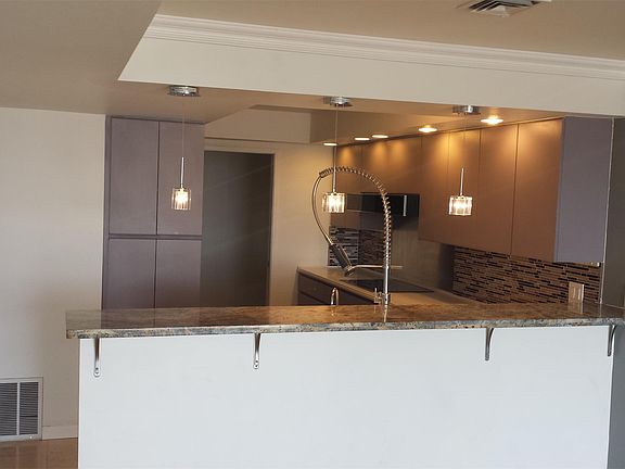 5th image of 2400 Aurora Ave N APT 206