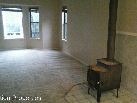 5th image of 2114 Petri Ln