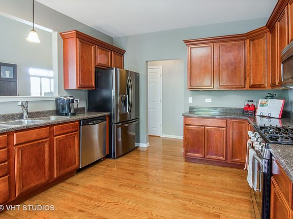3rd image of 1218 Water Stone Cir